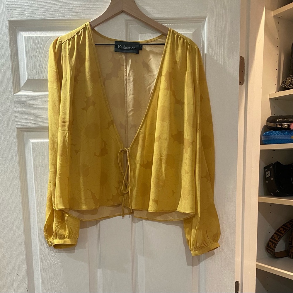 Brand NWOT Realisation Par Stevie Top in Sunflower
